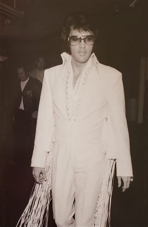 The Wing And Webbed Fringe Suit Elvis Wore The Longer Fringe Version In 1970 At The Forum In L