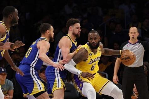 LA Lakers Gagal Ke Final NBA LeBron James Pertimbangkan Pensiun