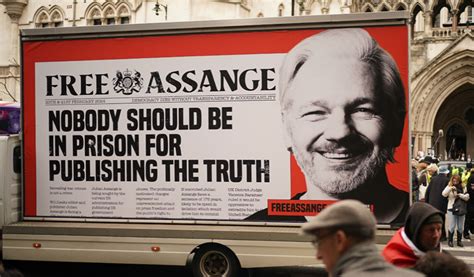 Wikileaks Founder Julian Assange To Receive Extradition Verdicts At Uk