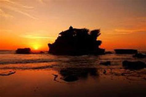 Half Day Tanah Lot Sunset Tour