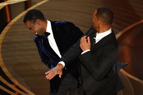 Will Smith D Tapa No Rosto De Chris Rock Ap S Piada Na Premia O Do