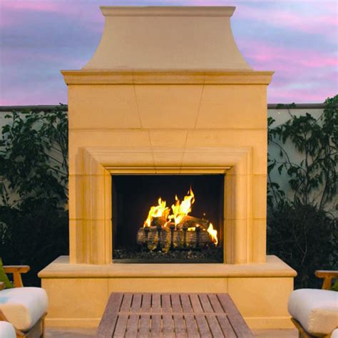 Cordova Outdoor Gas Fireplace | American Fyre Designs | WoodlandDirect.com