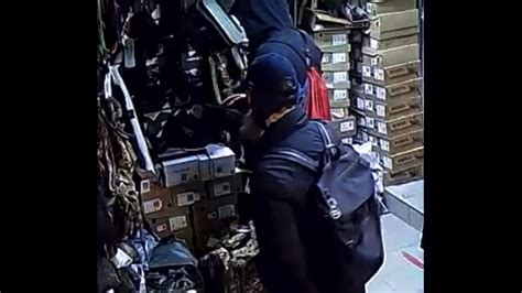 «Вас снимает скрытая камера»: в Туле магазинные воры попали на видео ...