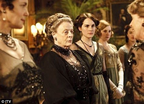 Maggie Smith - Downton Abbey Photo (15931791) - Fanpop