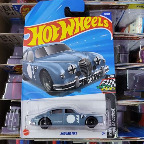 Exclusive Hot Wheels Jaguar Mk L And M Case Gaurstrendy