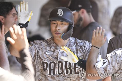 Kim Ha Seong Hits Rd Homer In Games For Padres