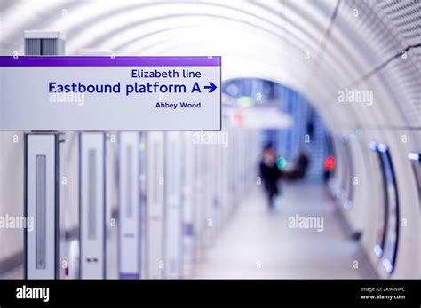 Liverpool Street Station - Elizabeth Line Station Stock Photo - Alamy