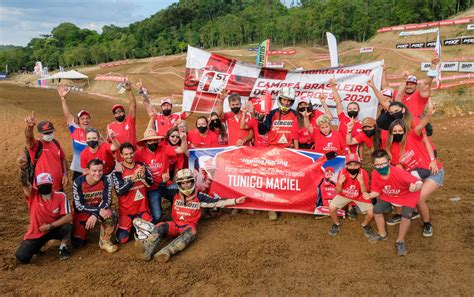 Lucas Dunka é campeão brasileiro de motocross na categoria MX2 Honda