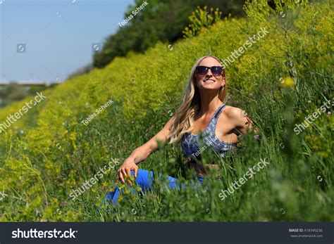 Sexy Blonde Fitness Girl Sitting Grass Stock Photo Shutterstock