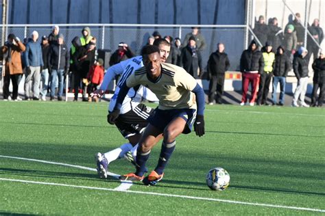 Östers La Montée Ou Rien Pour Manassé Kusu — Foot Cd