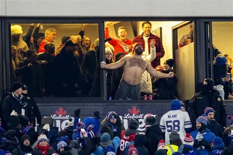 Jason Kelce Meets Taylor Swift Celebrates Shirtless At Chiefs Bills Game