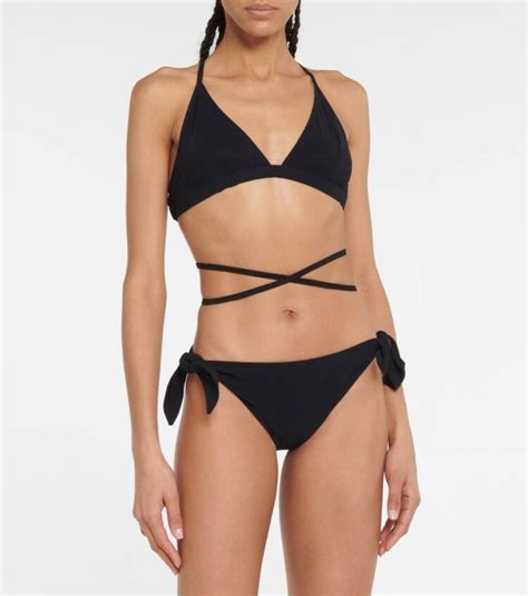 Hot Sexy Solange Damascena Bikini Pics