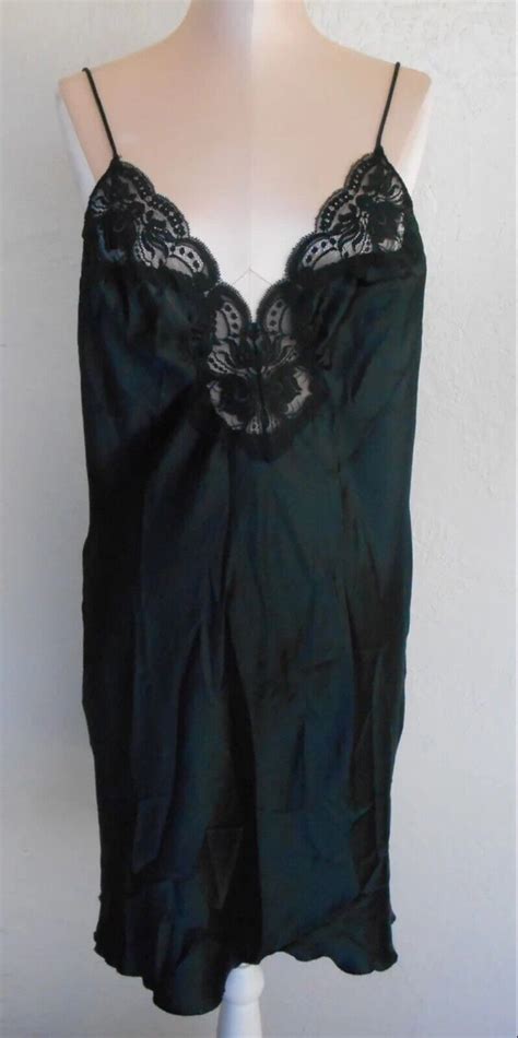 Vintage Olga Black Liquid Satin Nightgown Negligee Si… Gem