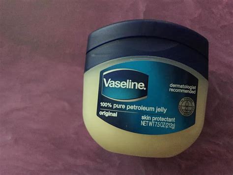 Save Or Splurge Aquaphor Healing Ointment Vs Vaseline Petroleum Jelly