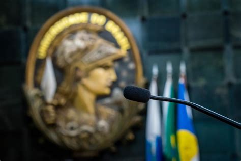 Ufrj Decis O Judicial Determina Retorno Imediato De Aulas Presenciais