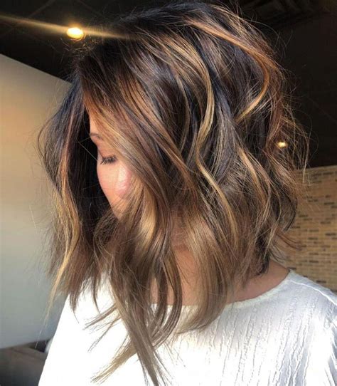 Long Brown Bob With Caramel Highlights Hairhighlights Balayage Hair Hair Styles Brunette