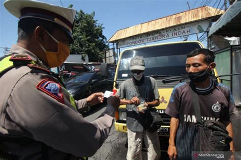 Pemkot Surabaya Siapkan Sanksi Pelanggar Psbb Antara News