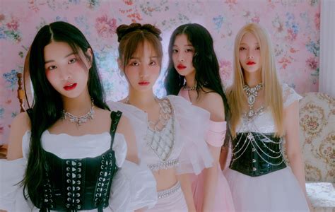 FIFTY FIFTY Break A BLACKPINK Record On The Billboard Hot