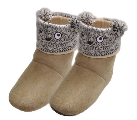 Что подарить на 80 лет женщине?