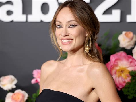 Olivia Wilde Posts Bikini Photo Following Harry Styles Split