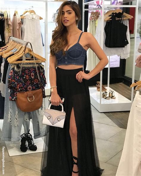Melanie Bello Vallejos Nude OnlyFans Leaks Fappening Page