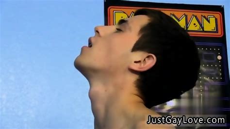 Gay Hairy Mature Men Eating Virgin Conner Bradley And Austin Tyler Kiss Before The Cuban