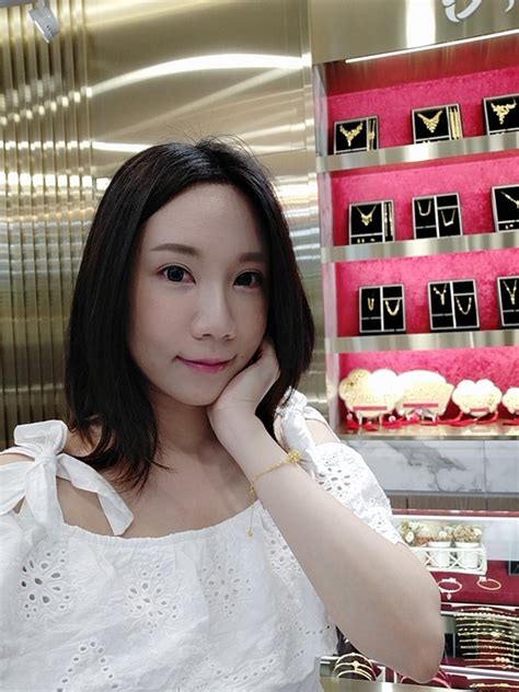 《金飾店》彰化 員林 Gia鑽石 婚戒 金飾店 推薦新婚禮物！給好姊妹添妝＝黃金首飾送禮喜氣洋洋 生活部落爬格子