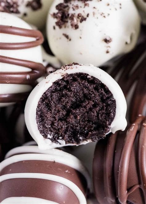 These Oreo Cookie Balls Are Made With Just 3 Simple Ingredients And Are