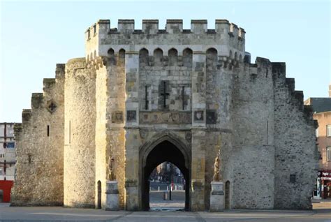 Top-Rated Attractions & Things to Do in Southampton, Hampshire