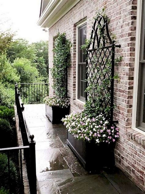 Transform Your Front Yard with these Gorgeous Landscaping Decor Ideas