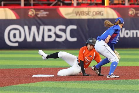 Women’s Baseball World Cup: Day 1 photo gallery - World Baseball ...