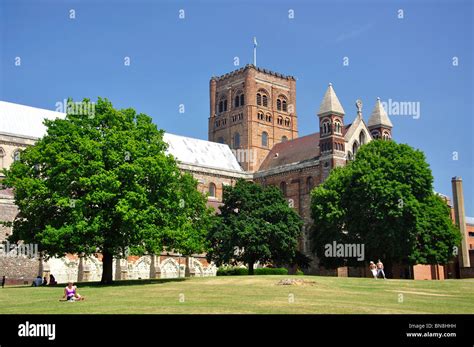 St Albans Cathedral From Vintry Garden Stalbans Hertfordshire