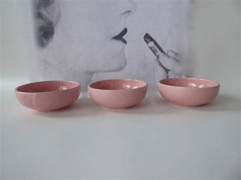 3 McCoy bowls pink powder. 1950. Ceramics pink powder. Bowl onion soup ...