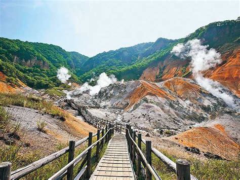 登別温泉のおすすめ観光・グルメスポット4選！地獄谷と老舗旅館を楽しむ日帰りプラン！