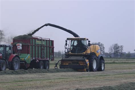 New Holland FR550 Hakselaar Voor Loonbedrijf Van Den Dool