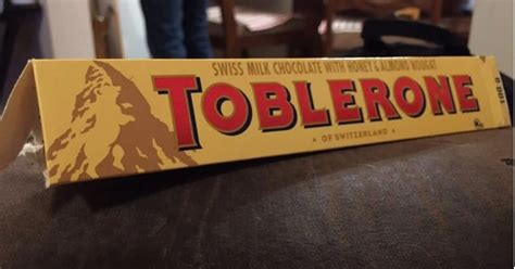 Un Ni O Descubre Una Imagen Oculta En El Chocolate Toblerone Nunca Vi