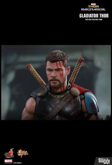 Hot Toys EX DISPLAY Thor Ragnarok Gladiator Thor Scale