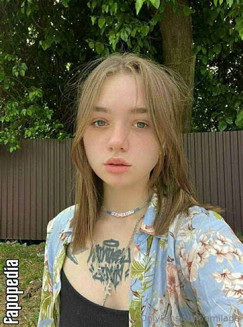 Emilage Nude OnlyFans Leaks Photo Fapopedia