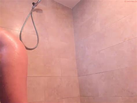 BellaBrookz Naked And Soapy