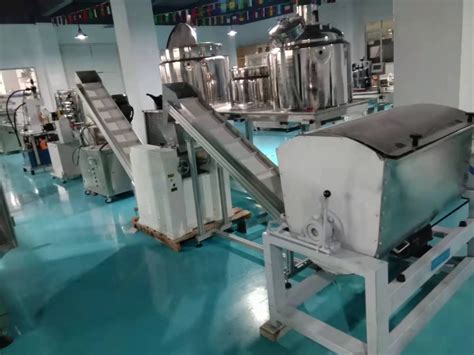 Motor Soap Machinery Provided Small Soap Making Machine Bar Making