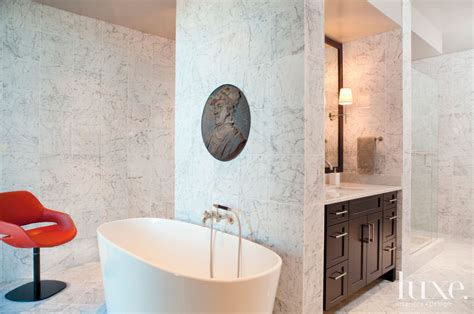 A White Marble Bathroom - Luxe Interiors + Design