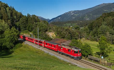 Ge 4 4 II 625 Der RhB Zwischen Reichenau Tamins Und Trin