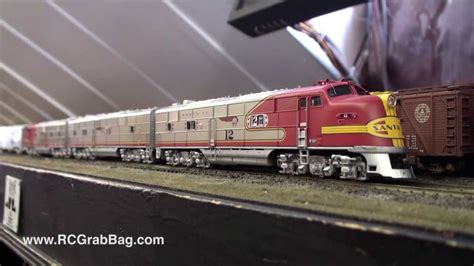 Broadway Limited E6 Santa Fe And Walthers Super Chief YouTube