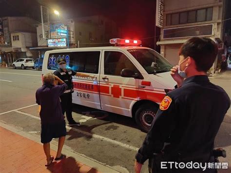 屏東婦深夜睡不著蹲街角 巡邏警一舉動讓她超感動 Ettoday地方新聞 Ettoday新聞雲