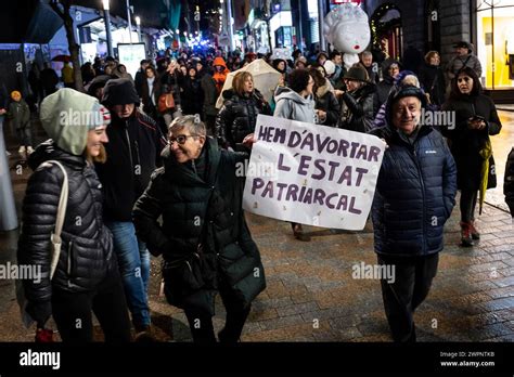 About 400 people participated in the demonstration called by Acció