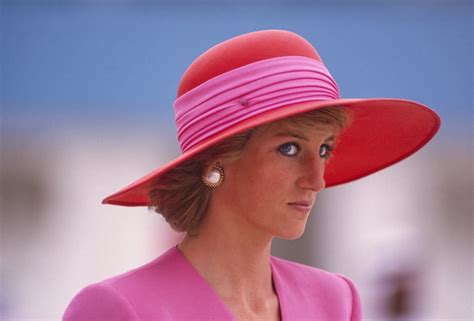 Princess Diana S Legacy Lives On Through Her Most Iconic Photographs Big World Tale