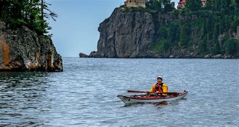 Euro Paddle vs Greenland Paddle: Which is Best for Kayaking?