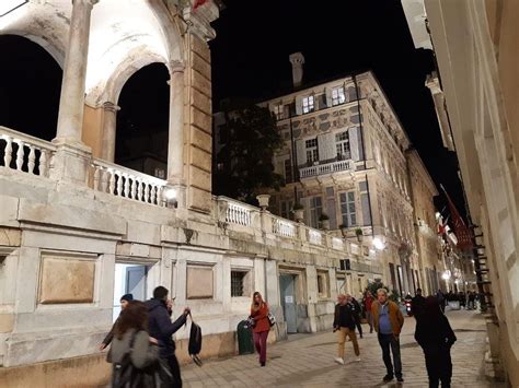 Genova Via Garibaldi Cambia Illuminazione Con Il Piano Caruggi