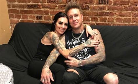 PAPA ROACH Singer JACOBY SHADDIX Celebrates 26th Wedding Anniversary