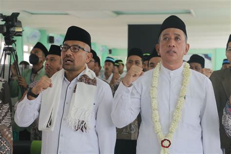 Studium Generale Dengan Tema Potensi Ptkis Berbasis Pesantren Dalam